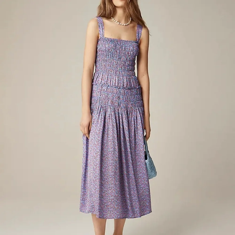 Jcrew Smocked midi dress in summer fields print Floral Purple Bnwt - Picture 1 of 13